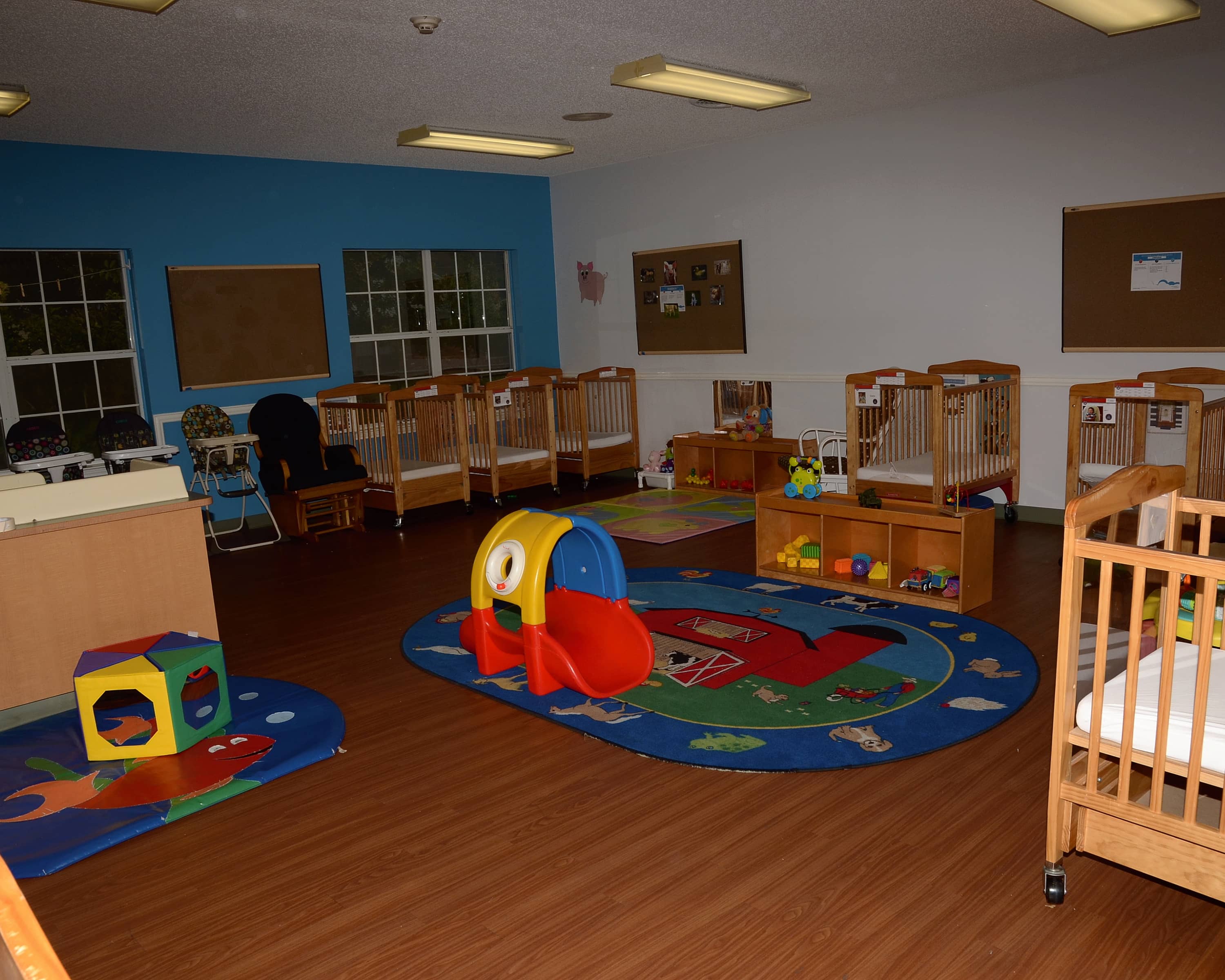 The Children's Courtyard of Arlington in Arlington, TX 1115 West